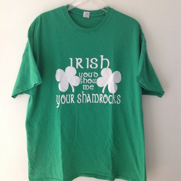 Irish Shamrocks TShirt - Picture 1 of 2